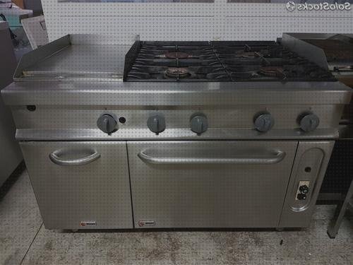 Review de cocina industrial con horno y plancha
