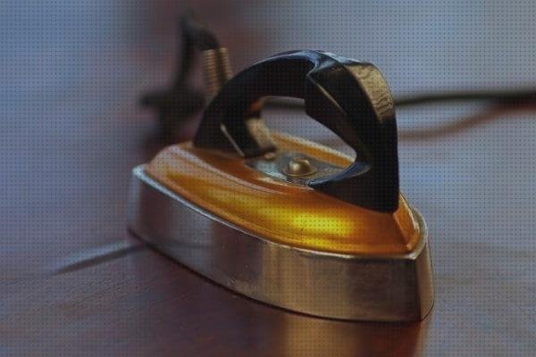 Las mejores Más sobre plancha de ropa de colores Más sobre sistemas de plancha con vapor Más sobre limahoya plancha de acero inventora de la plancha electrica