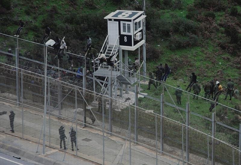 Review de vallado con planchas de hierro